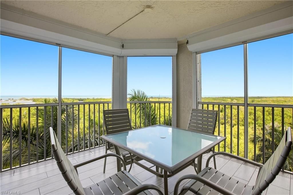5550 Heron Point Dr, Unit 503, Naples, FL 34108 Photo