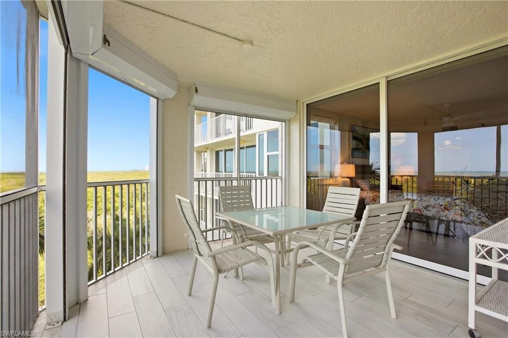 5550 Heron Point Dr, Unit 503, Naples, FL 34108 Photo