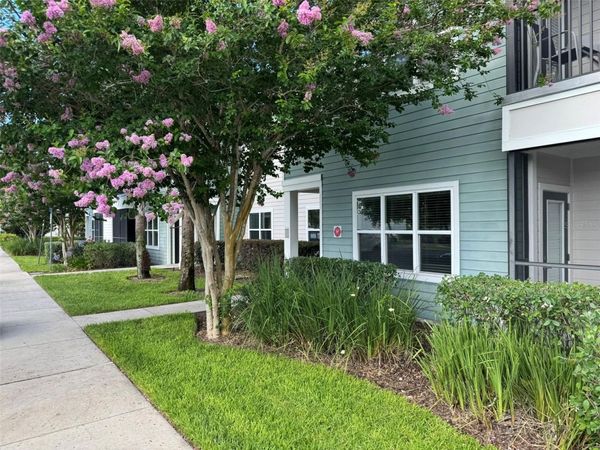 2460 ANN ROU ROAD , Unit 606, TAVARES, FL 32778