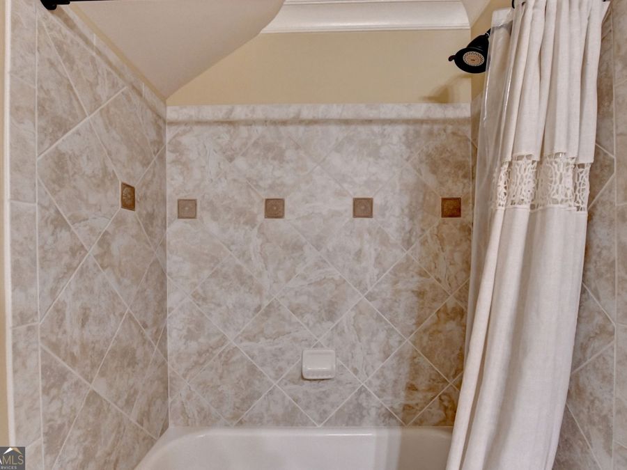 Property Image 77