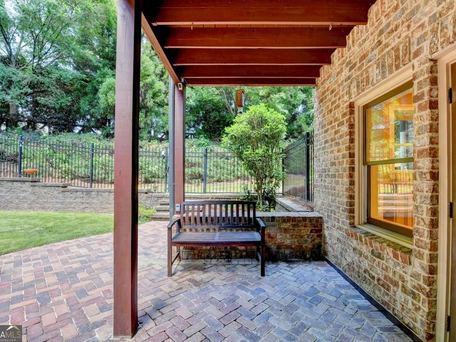 Property Image 93