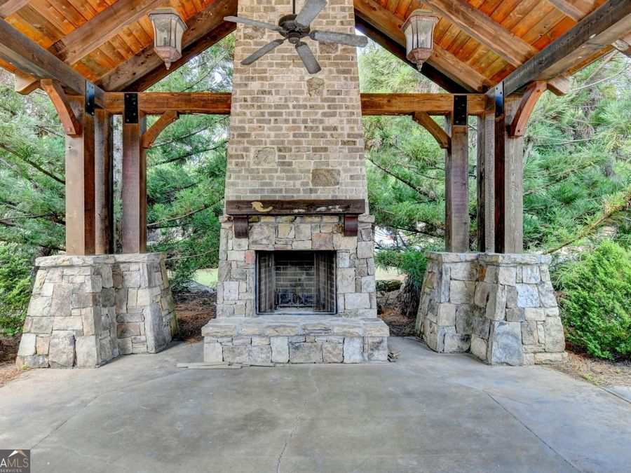 Property Image 100