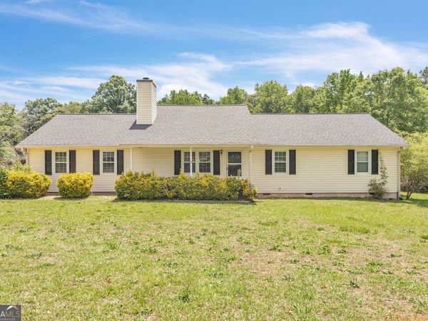 205 Planters Walk, Locust Grove, GA 30248