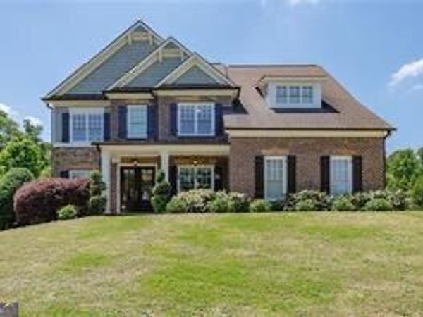 940 Lake Charles Drive, Roswell, GA 30075