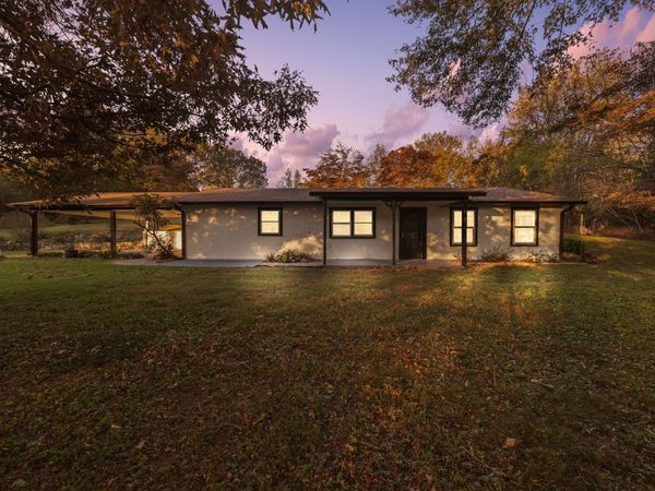 133 Mockerson Rd , Leoma, TN 38468