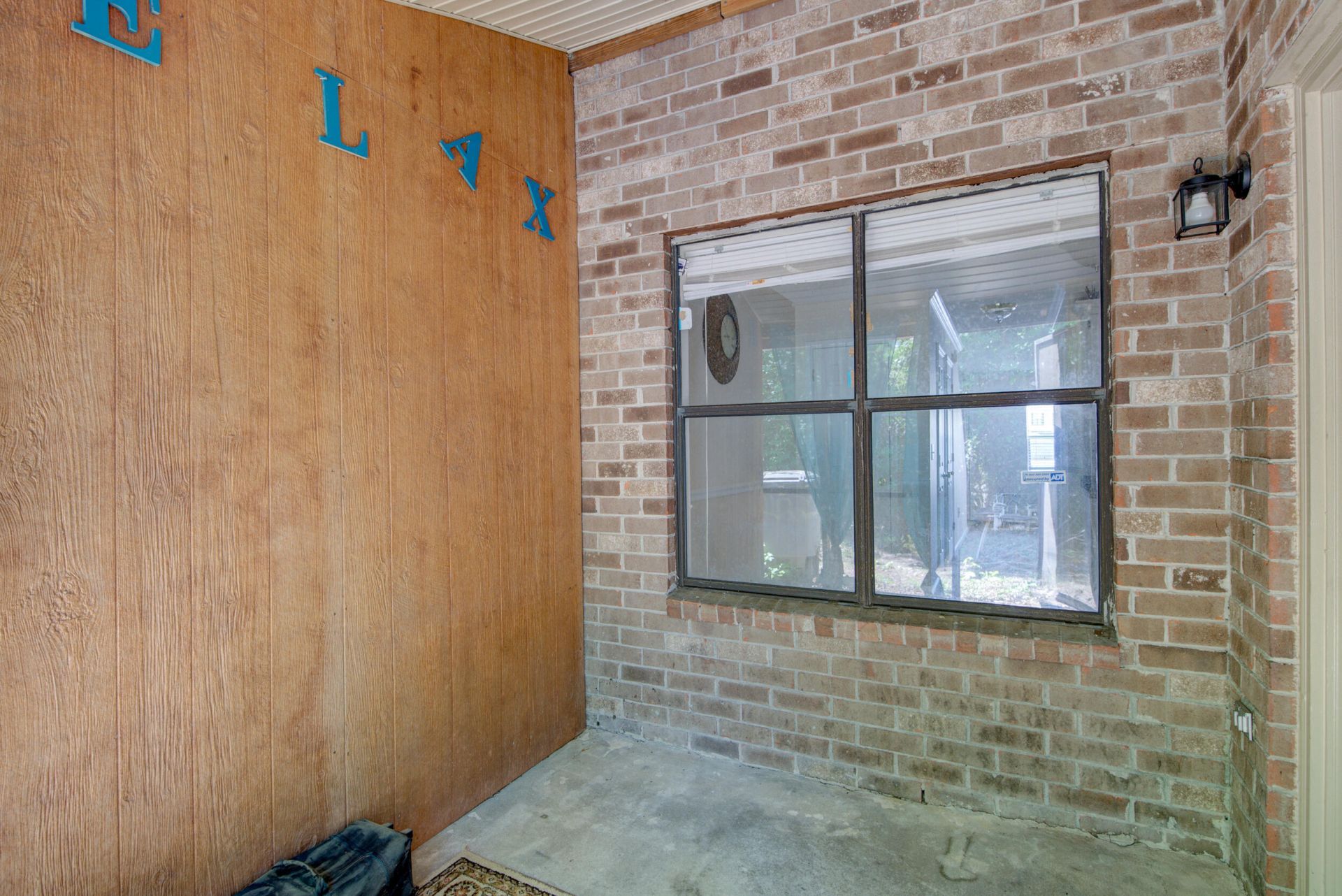 6240 Lucille Drive Photo 26
