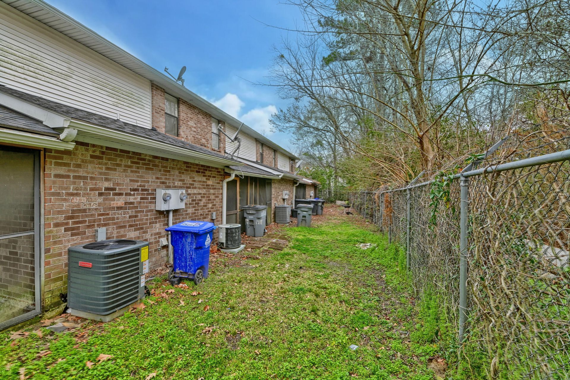 6240 Lucille Drive Photo 27