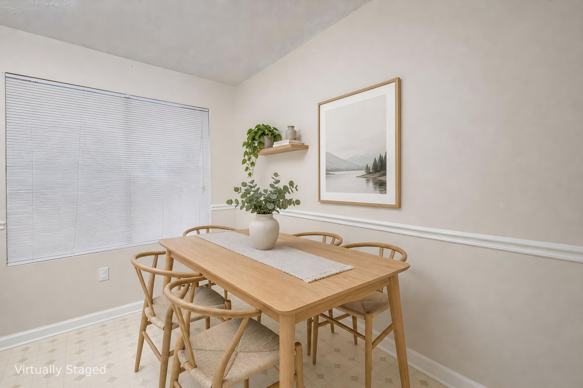 6240 Lucille Drive Photo 7