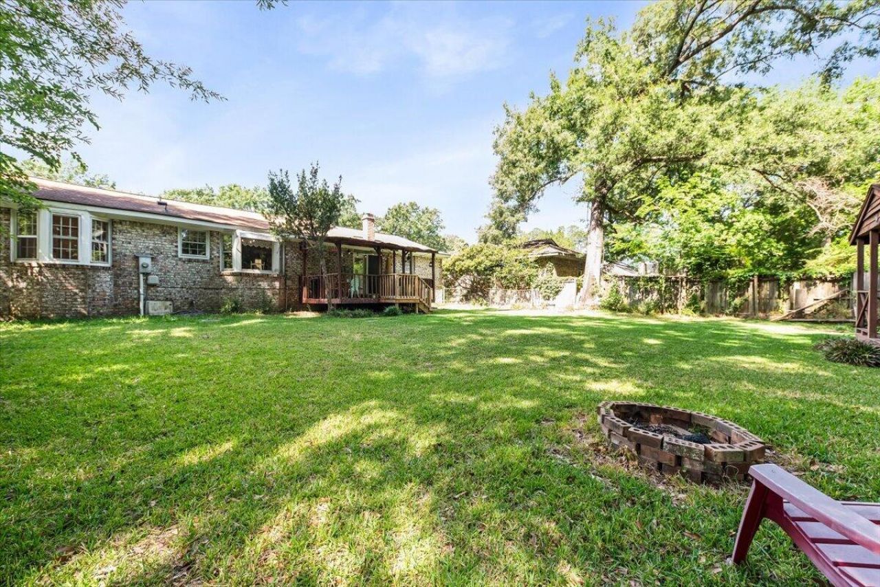 8020 Nantuckett Avenue Photo 33