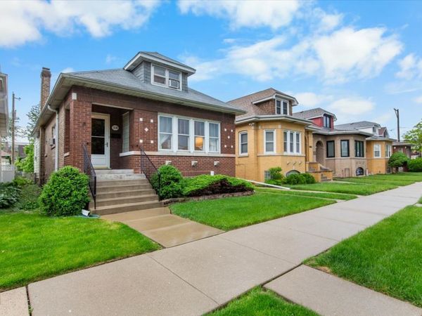 3130 N Monitor Avenue , Chicago, IL 60634