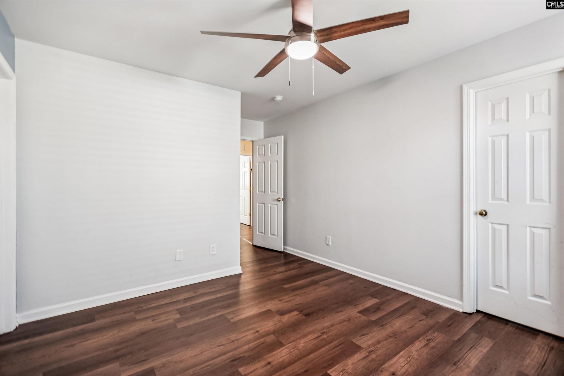127 Hunters Mill Drive  Photo 30