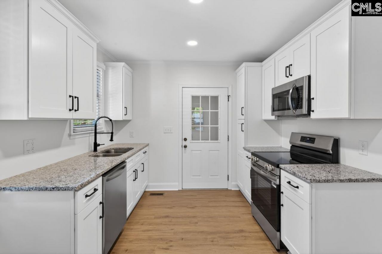410 Tyler Street  Photo 12