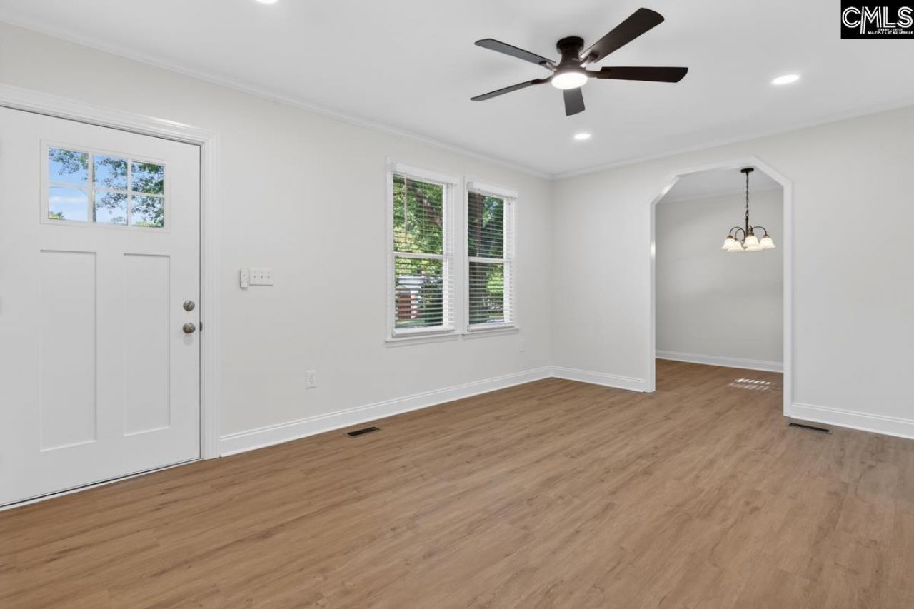 410 Tyler Street  Photo 6