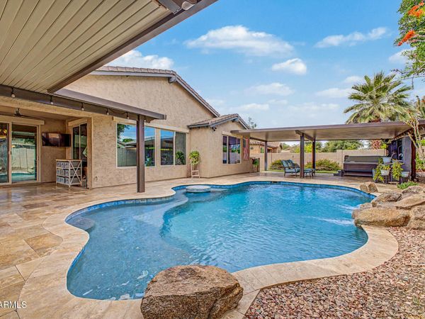 14468 W DESERT FLOWER Drive, Goodyear, AZ 85395