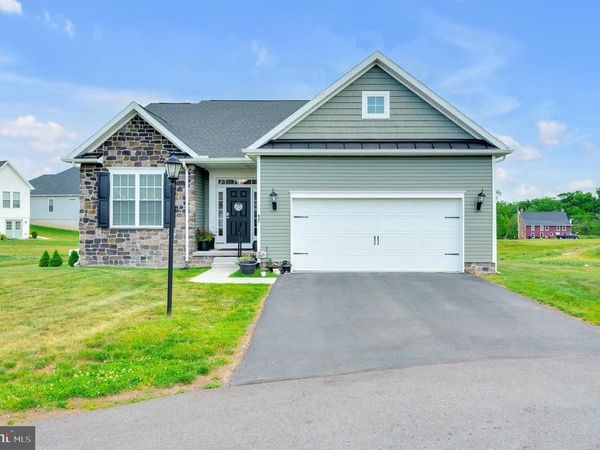 17 PINTAIL COURT, GETTYSBURG, PA 17325