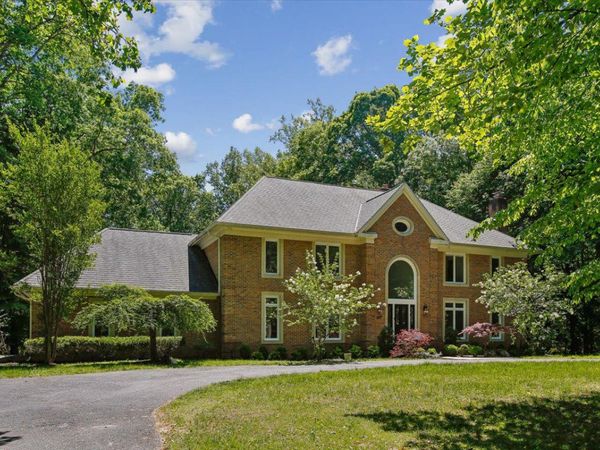 9455 NEWBRIDGE DRIVE, POTOMAC, MD 20854