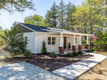 2155 THOMAS JEFFERSON DR, CHARLOTTESVILLE, VA 22902