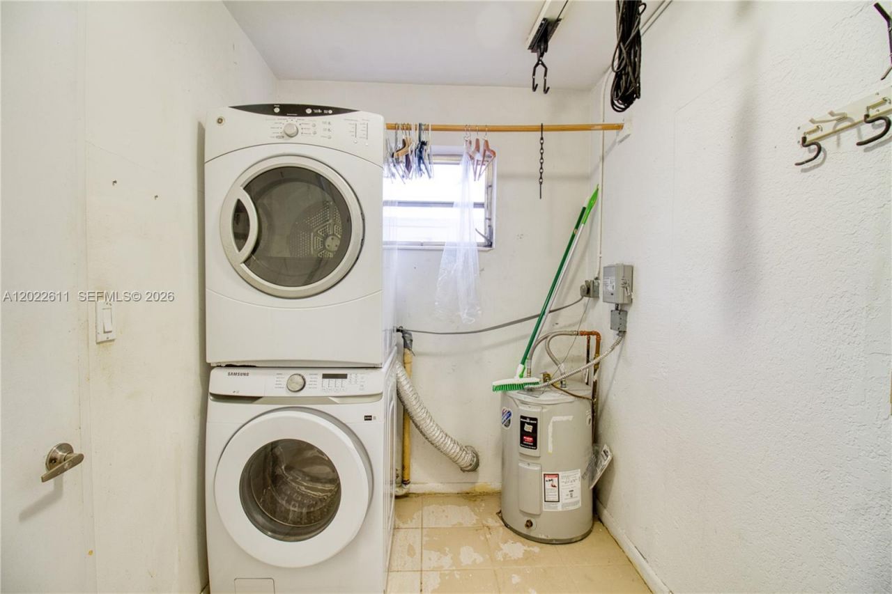 7401 Raleigh St , Hollywood, FL 33024 Photo