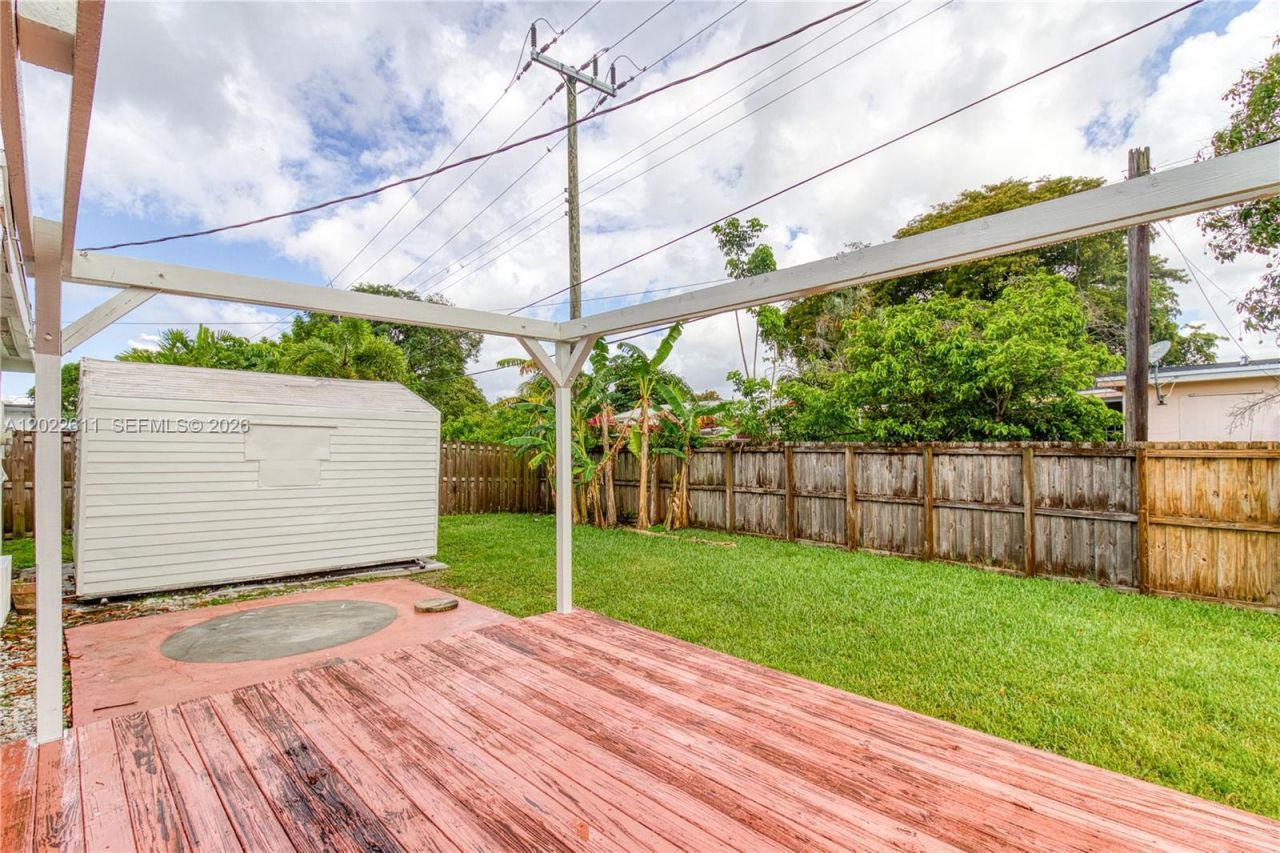 7401 Raleigh St , Hollywood, FL 33024 Photo