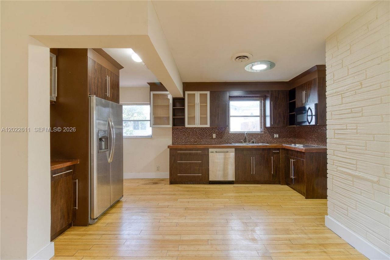 7401 Raleigh St , Hollywood, FL 33024 Photo