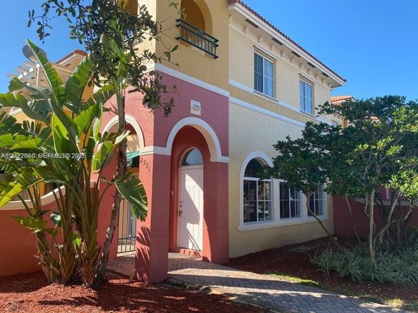 2991 NW 36th Way , Lauderdale Lakes, FL 33311