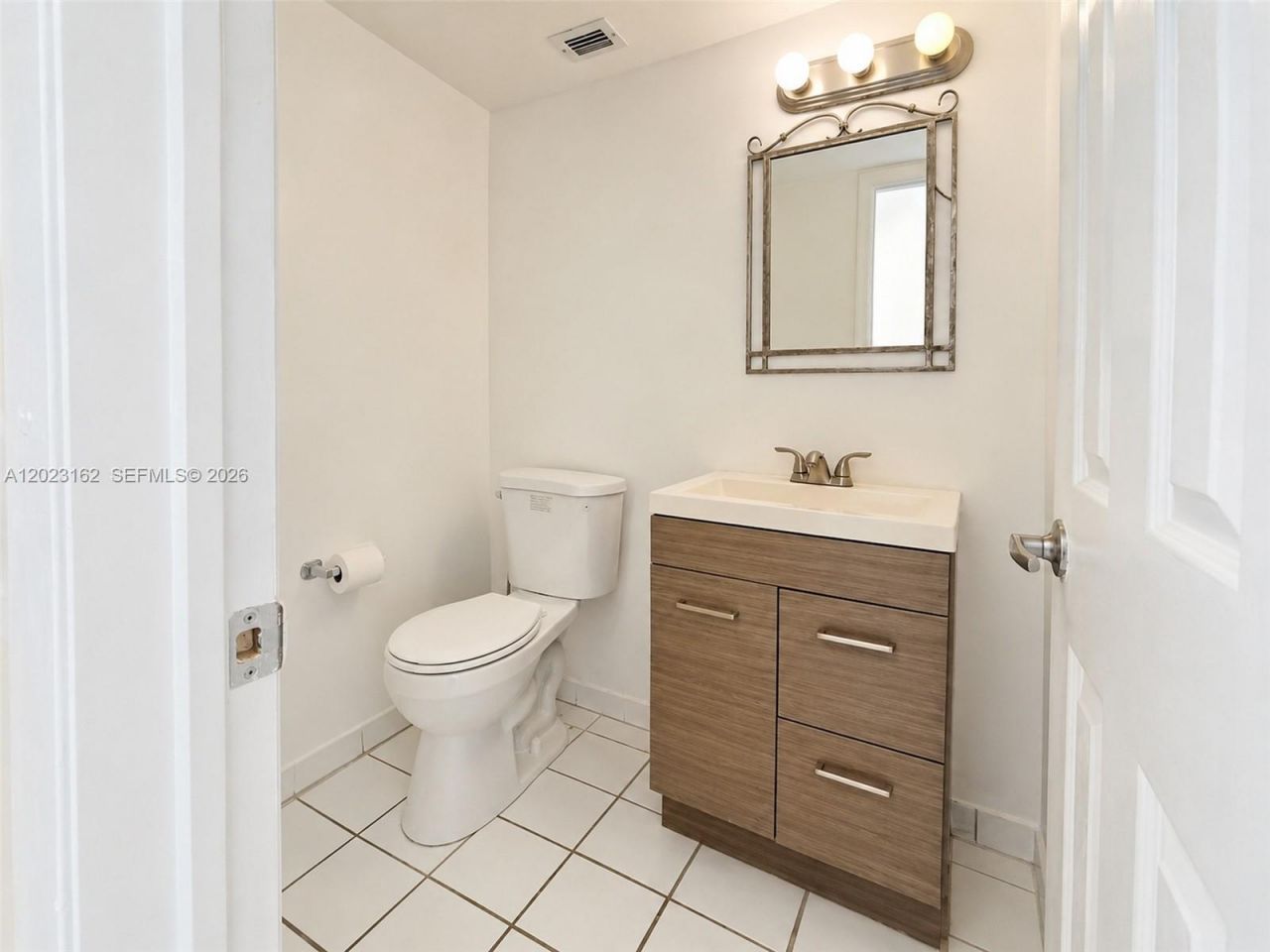 1470 NE 125th Ter, Unit 809, North Miami, FL 33161 Photo