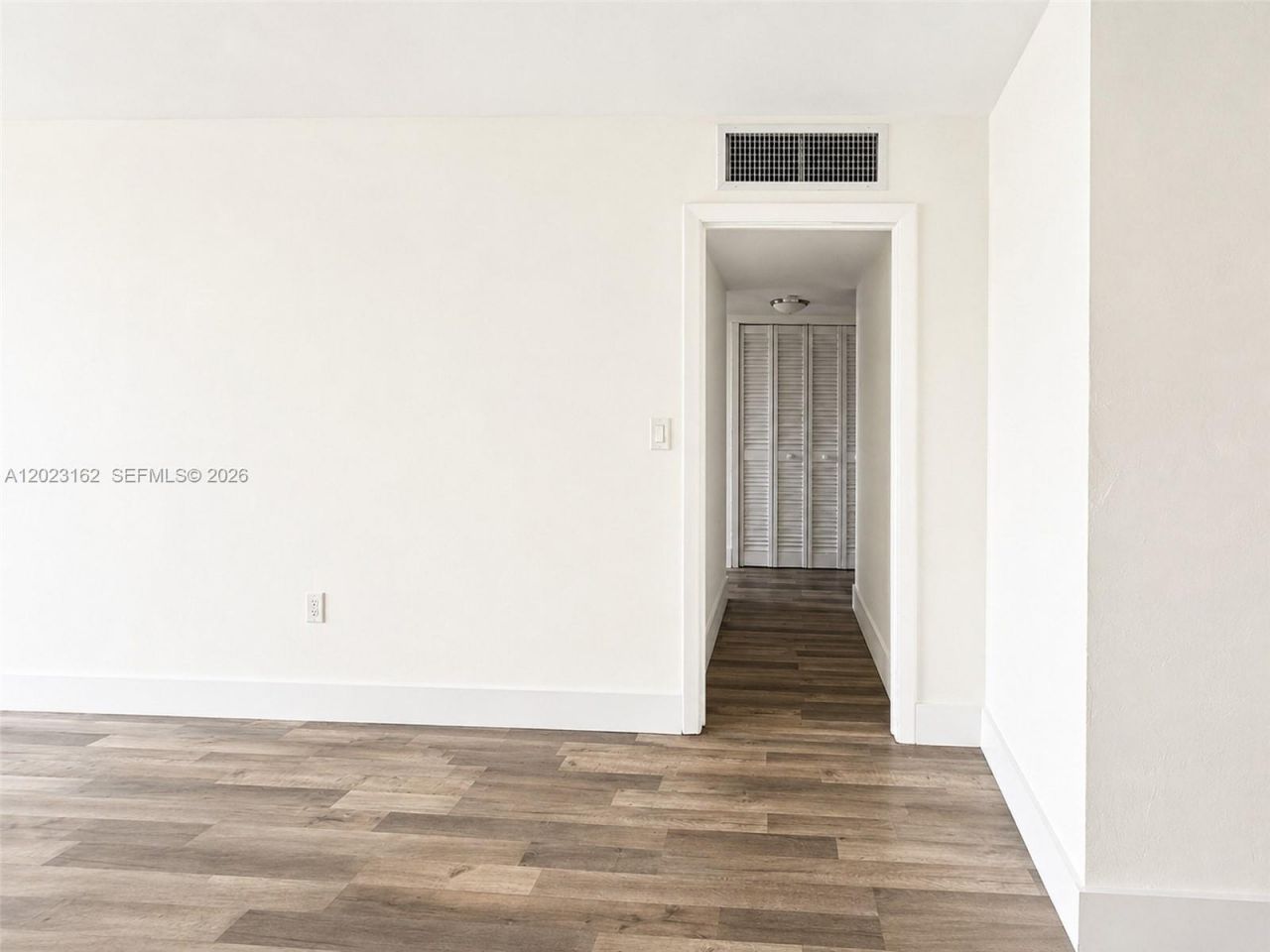 1470 NE 125th Ter, Unit 809, North Miami, FL 33161 Photo