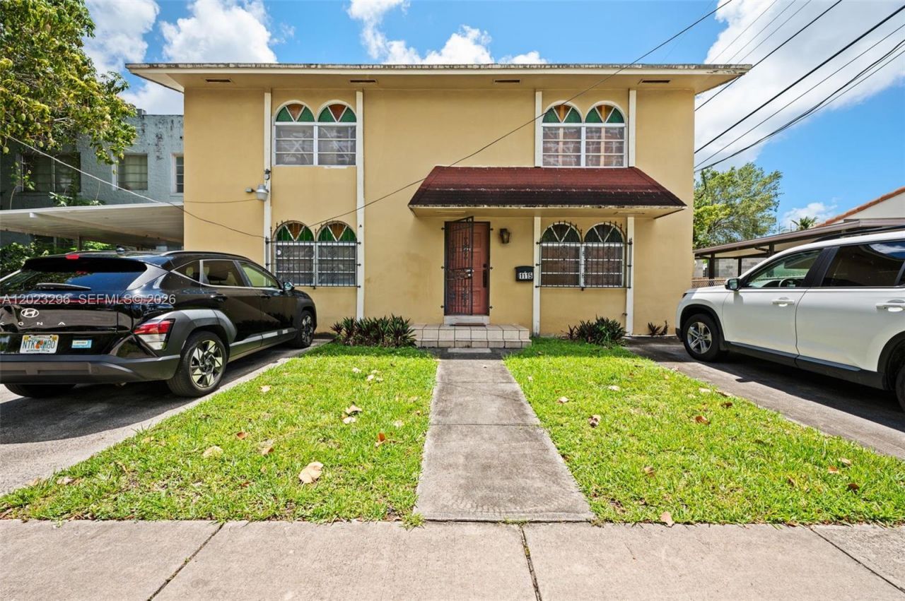 1792 SW 11th St , Miami, FL 33135 Photo