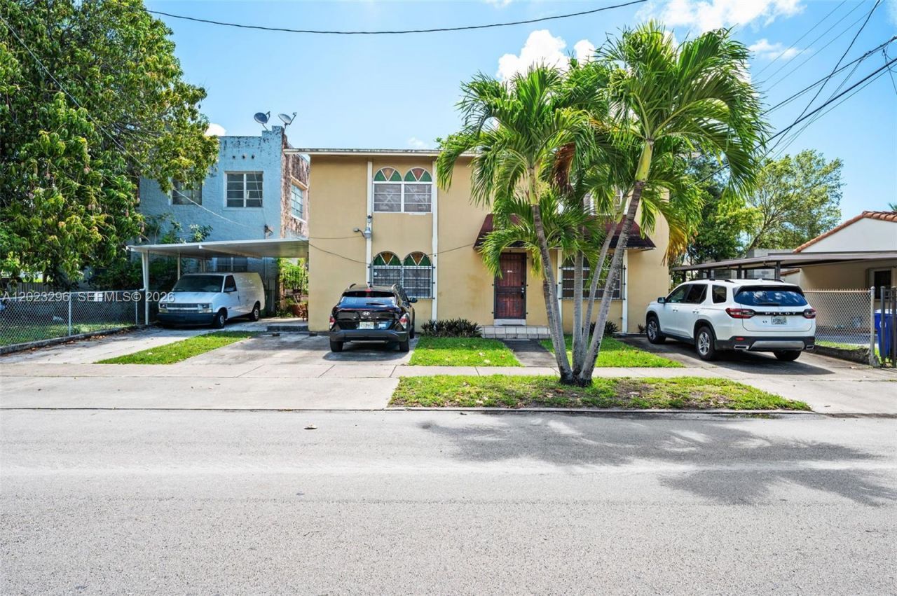 1792 SW 11th St , Miami, FL 33135 Photo