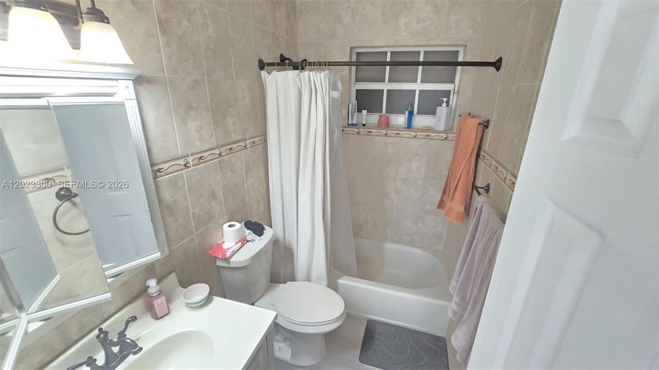 2645 SW 90th Ave , Unit 2645, Miami, FL 33165 Photo