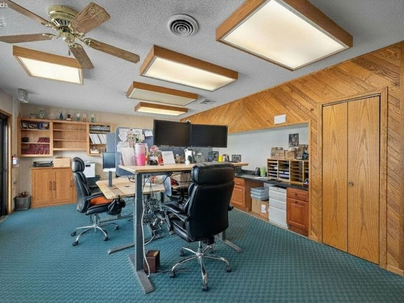 318 W Main Street, Bellevue, OH 44811 Photo 7