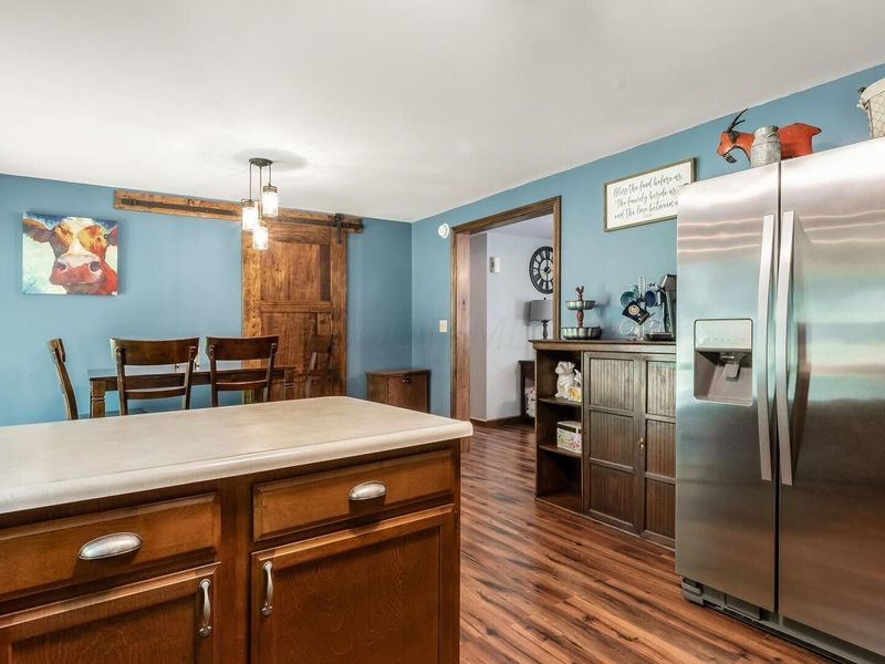 385 Irish Ridge Road, Philo, OH 43771 Photo 14