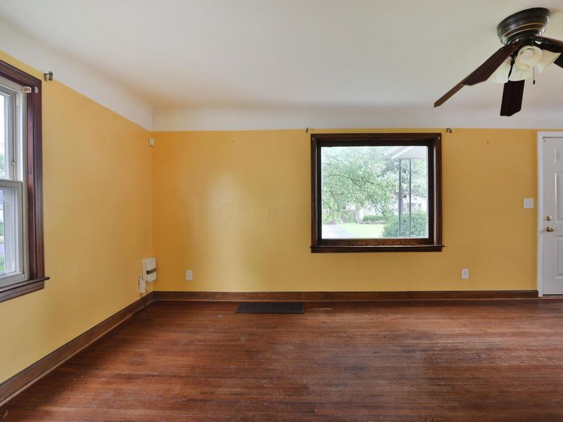 66 Demorest Road, Columbus, OH 43204 Photo 6