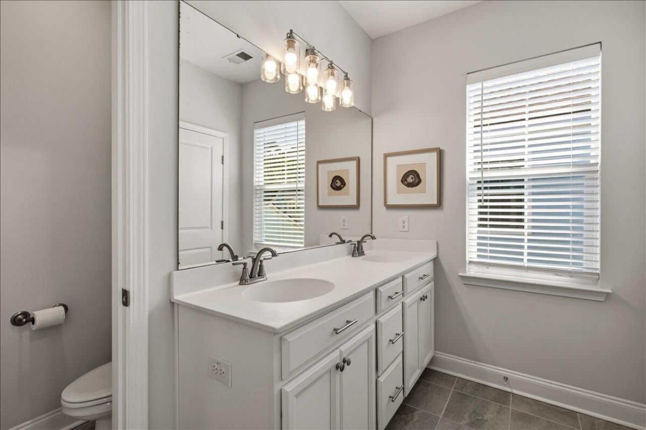 2850 Sugarberry Lane Photo 49