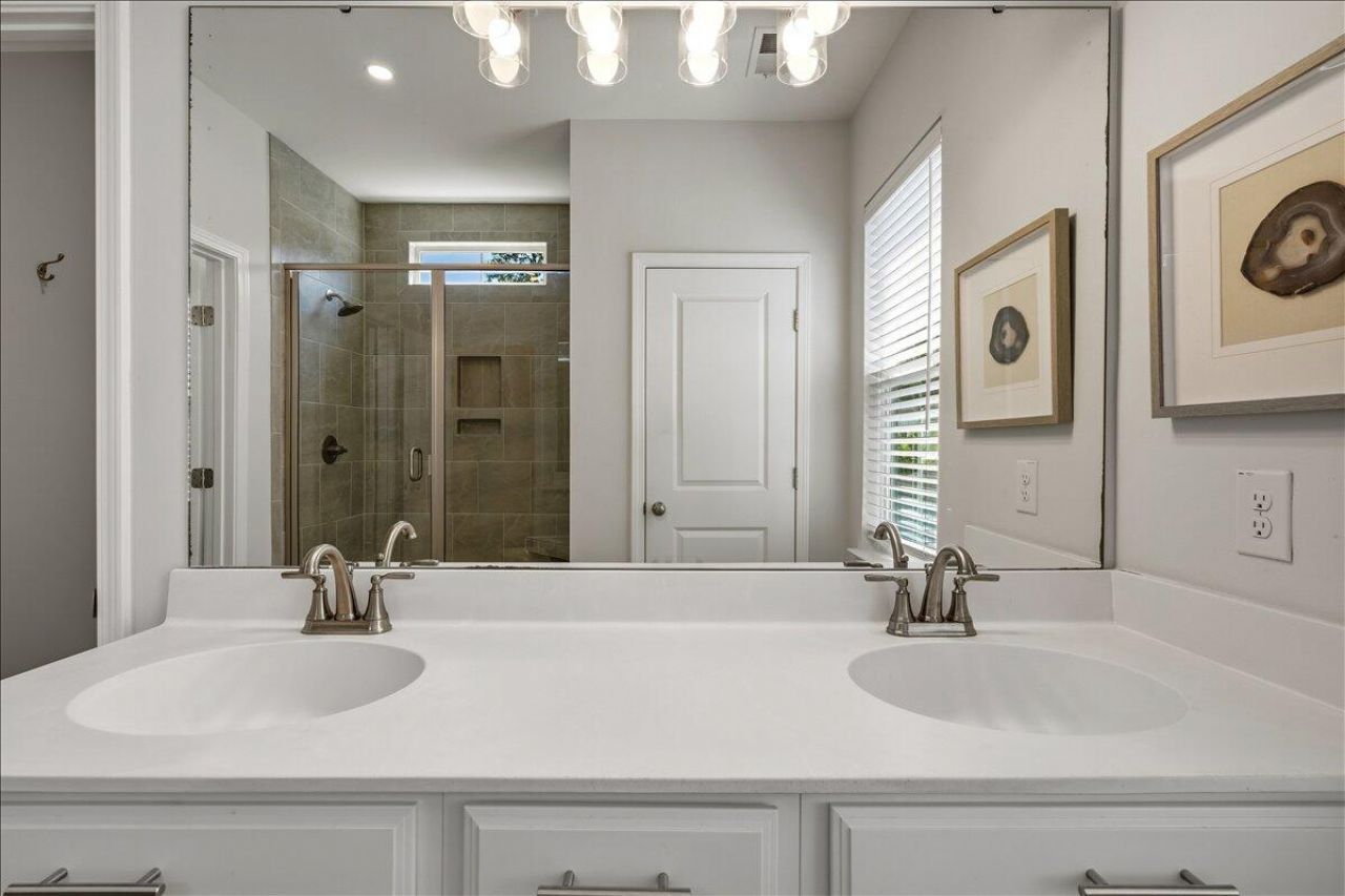 2850 Sugarberry Lane Photo 50