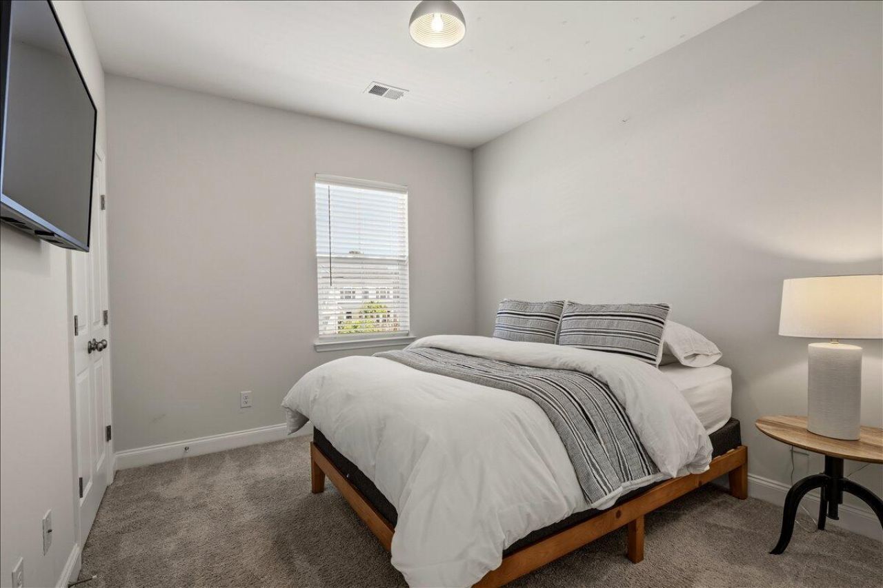 2850 Sugarberry Lane Photo 50