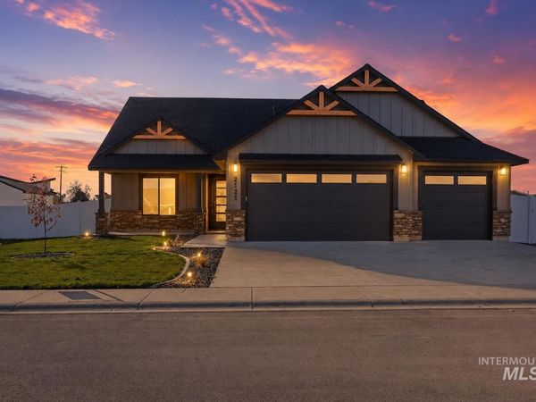 2141 Justine, Fruitland, ID 83619