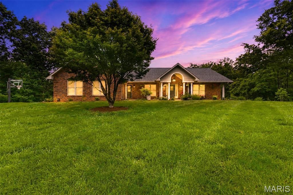 2773 Woodson Drive, Columbia, IL 62236 Main Photo