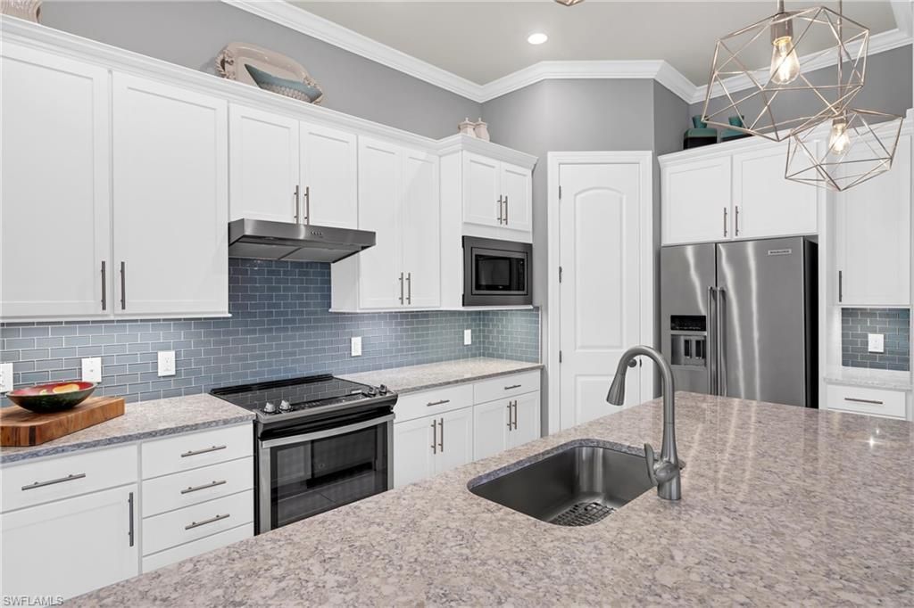 20992 Corkscrew Shores Blvd, Estero, FL 33928 Photo