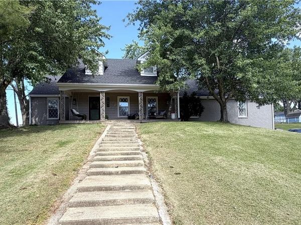 1601 Maple Street, Chillicothe, MO 64601