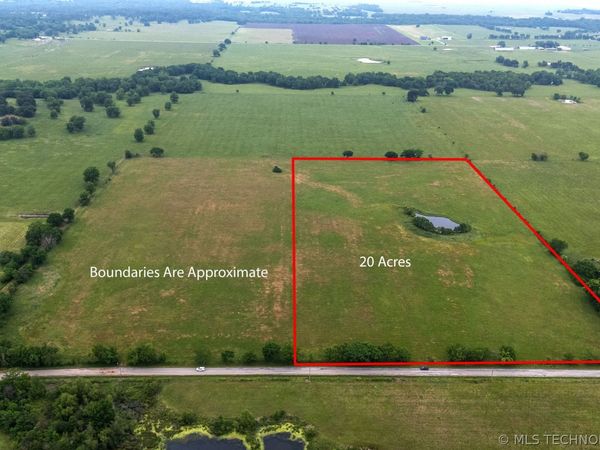 E 310 Road, Vinita, OK 74301