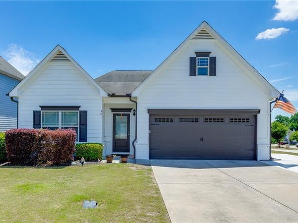 381 Eagles Bluff Way, Hoschton, GA 30548