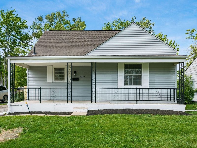 2222 Suncrest Drive, Columbus, OH 43223 Photo 2