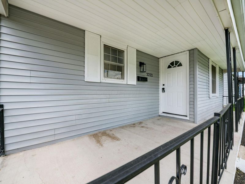 2222 Suncrest Drive, Columbus, OH 43223 Photo 4
