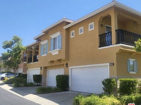 27960 Trillium Lane, Valencia, CA 91354