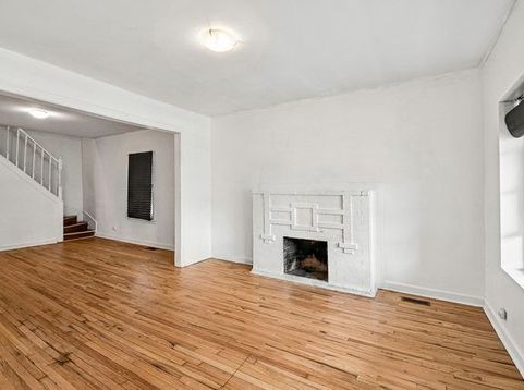 Main Photo