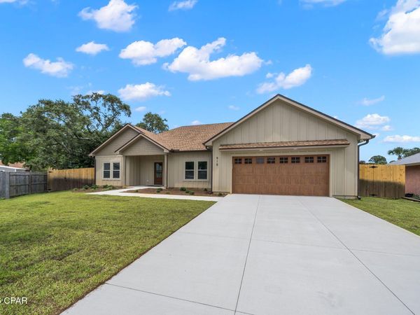 918 Laurel Oak Lane, Panama City, FL 32408