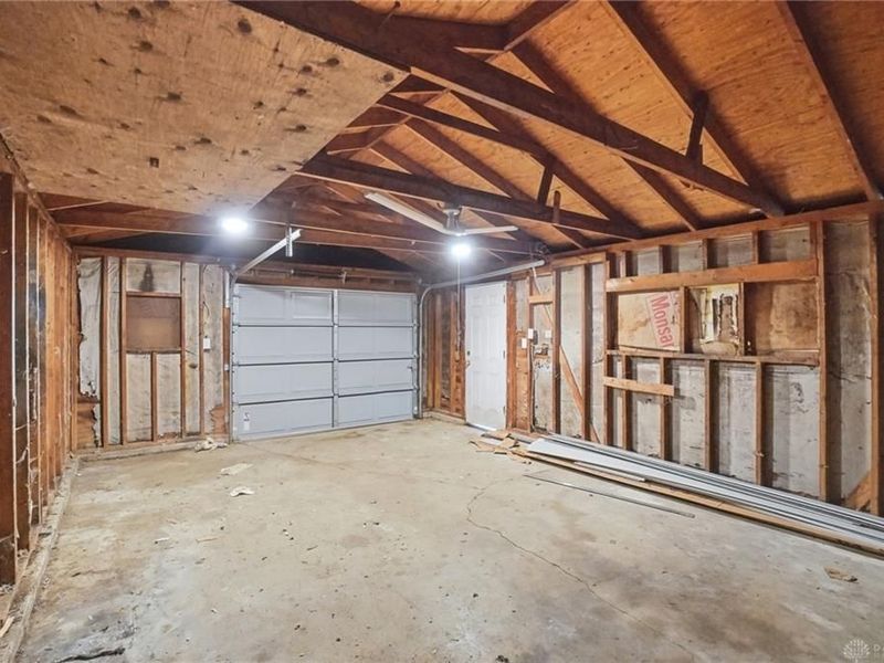 1923 Portage Path, Springfield, OH 45506 Photo 40