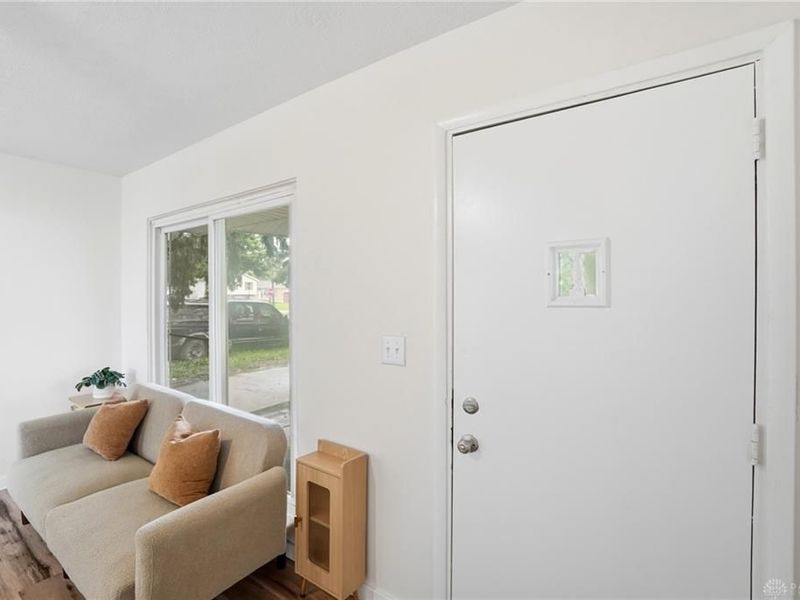 1923 Portage Path, Springfield, OH 45506 Photo 6
