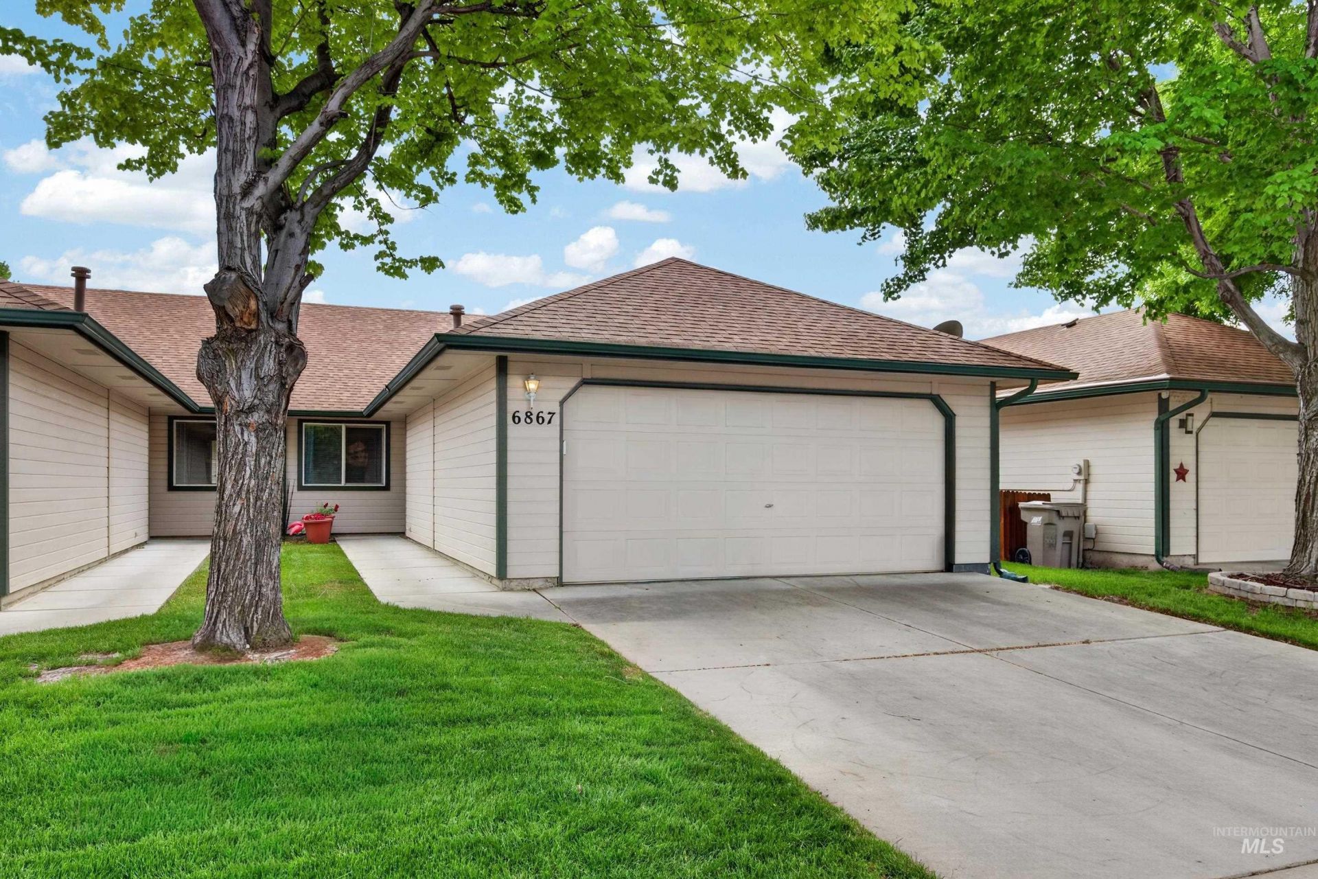 6867 W Russett St, Boise, ID 83704 Main Photo